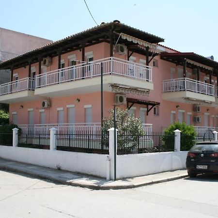 Sarti Center Studios מראה חיצוני תמונה