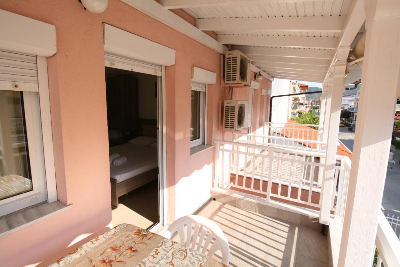 Sarti Center Studios מראה חיצוני תמונה