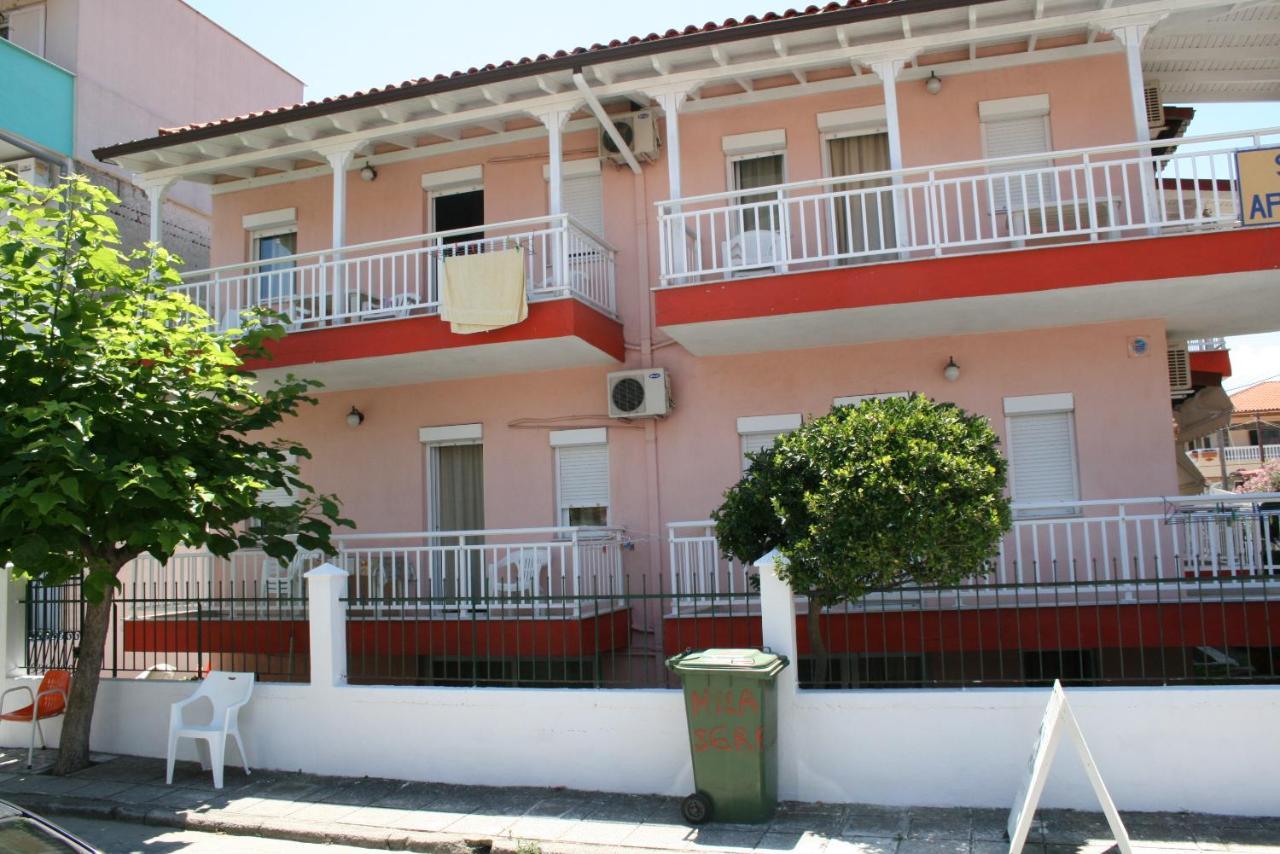 Sarti Center Studios מראה חיצוני תמונה